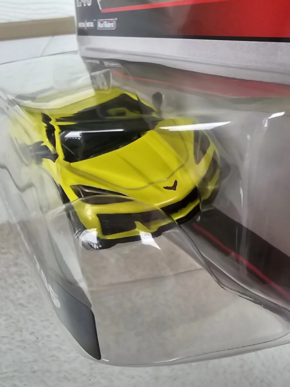 Hot Wheels Premium 1:43 2023 Corvette Z06 Yellow Real Riders Chevy